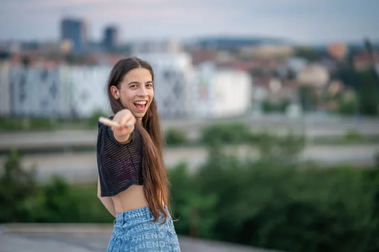 Lucianu v programu nahradí Ester LC